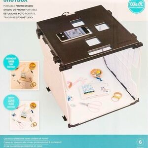 We R Memory Keepers Portable Photo Studio